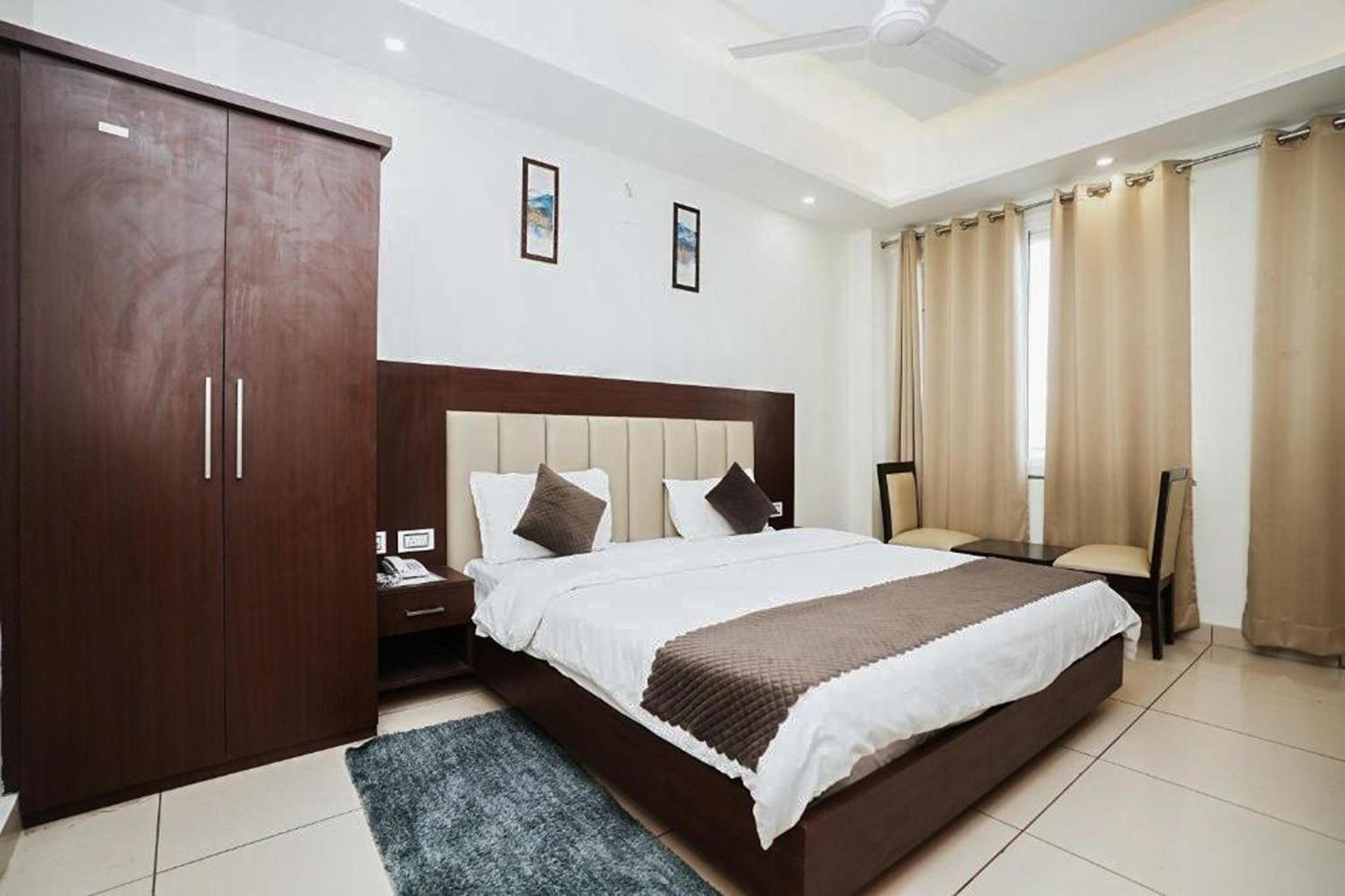 Hotel The 7 Seas Rishīkesh Eksteriør billede