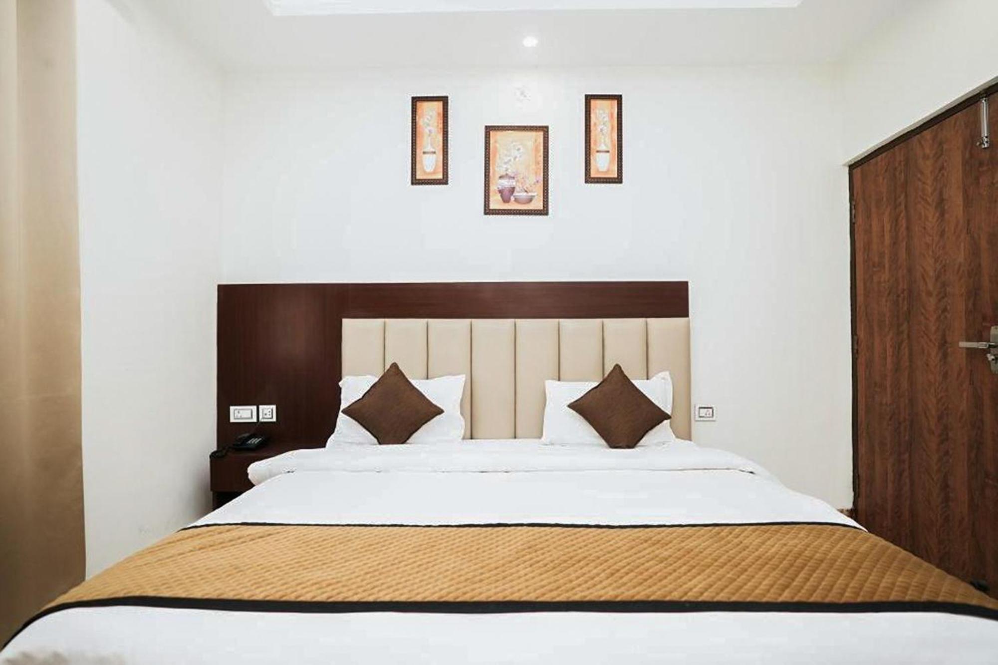 Hotel The 7 Seas Rishīkesh Eksteriør billede